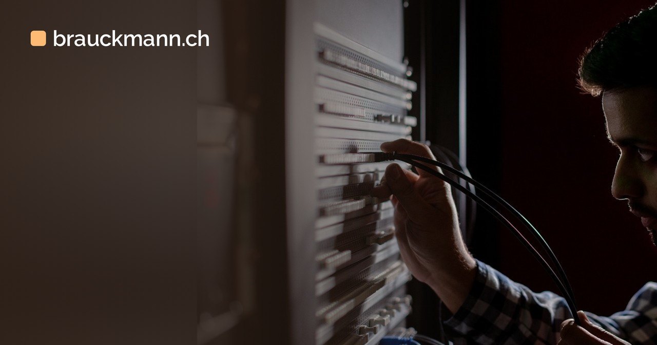 Symbolfoto zum Artikel „XenServer 9: Bis 10 000 Sockets ohne Aufpreis im Citrix-Abo“ (engineer, engineering, broadcast)
