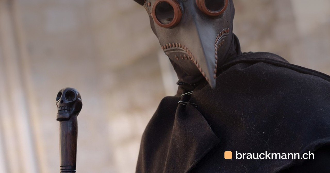 Symbolfoto zum Artikel „Support-Ende am 13. Oktober: Server 2022 und Windows 11 24H2“ (mask, medieval, dead)